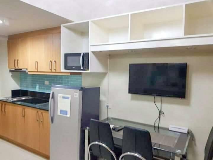 Usp Suites At Shell Residences Pasay Bagian luar foto