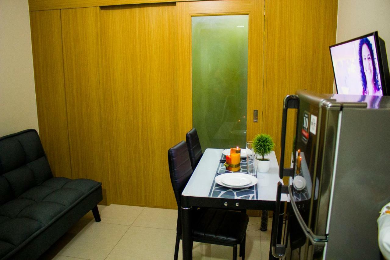 Usp Suites At Shell Residences Pasay Bagian luar foto