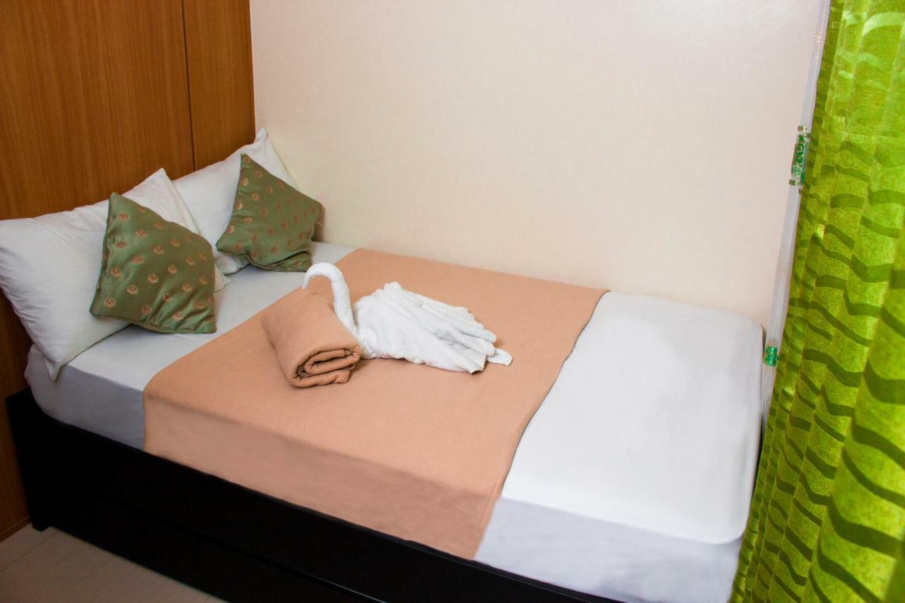 Usp Suites At Shell Residences Pasay Bagian luar foto