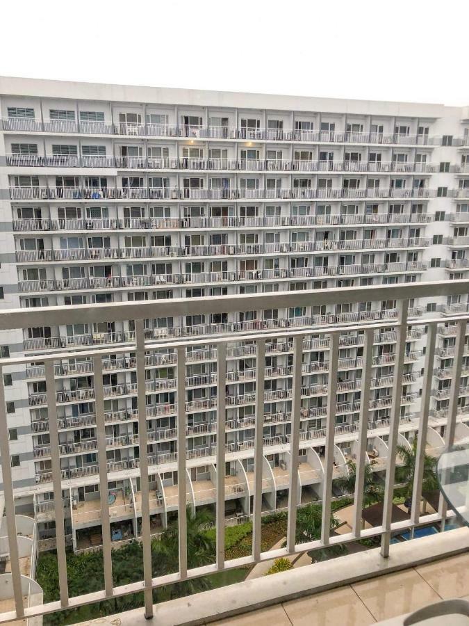 Usp Suites At Shell Residences Pasay Bagian luar foto
